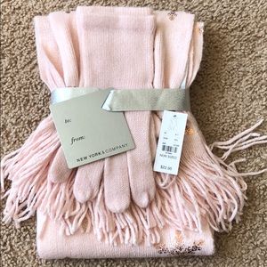 NY&C Baby Pink Scarf & Gloves Set NEW 🌸❄️
